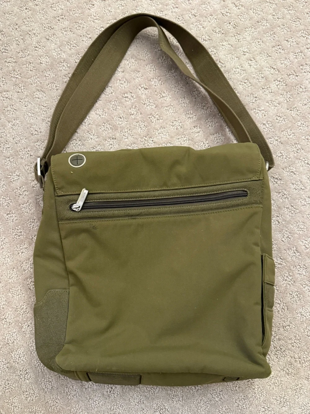 Tumi Olive Green Nylon Messenger Crossbody Laptop Travel Shoulder Bag